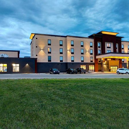 The Landing Hotel & Conference Centre St. Paul 외부 사진