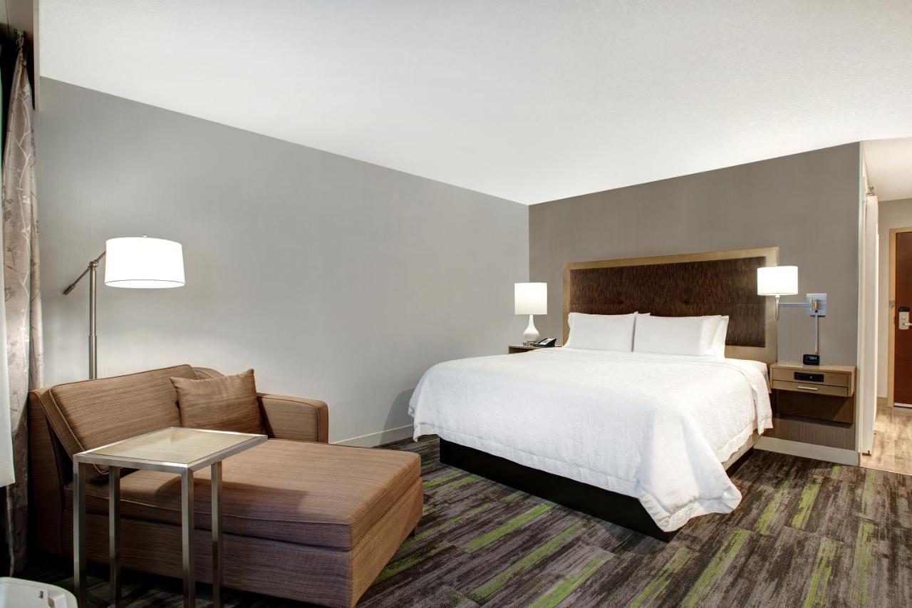 The Landing Hotel & Conference Centre St. Paul 외부 사진