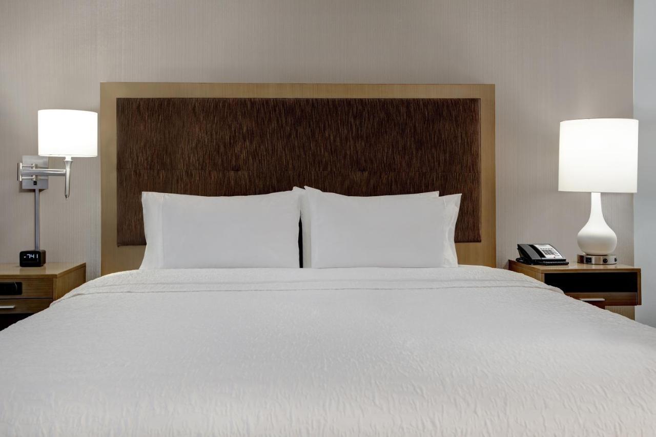 The Landing Hotel & Conference Centre St. Paul 외부 사진