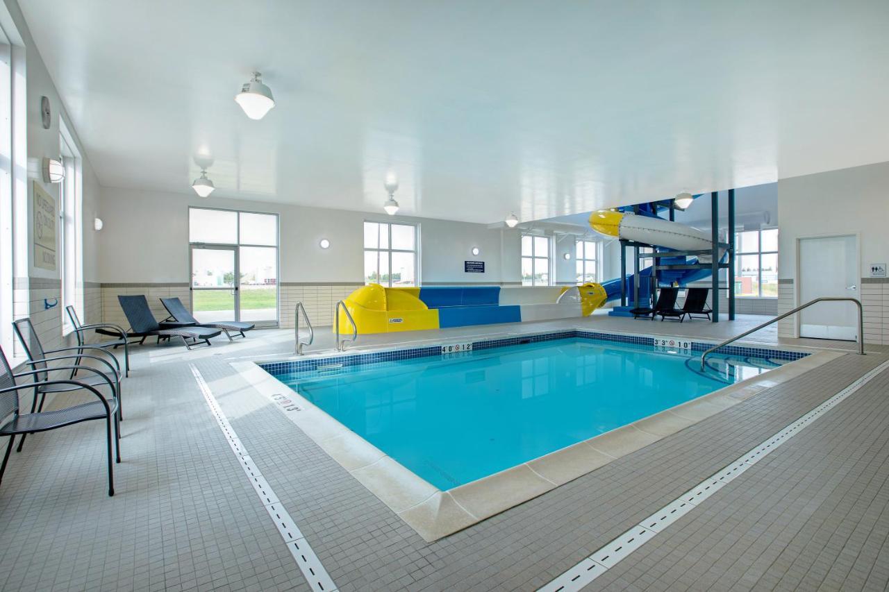 The Landing Hotel & Conference Centre St. Paul 외부 사진