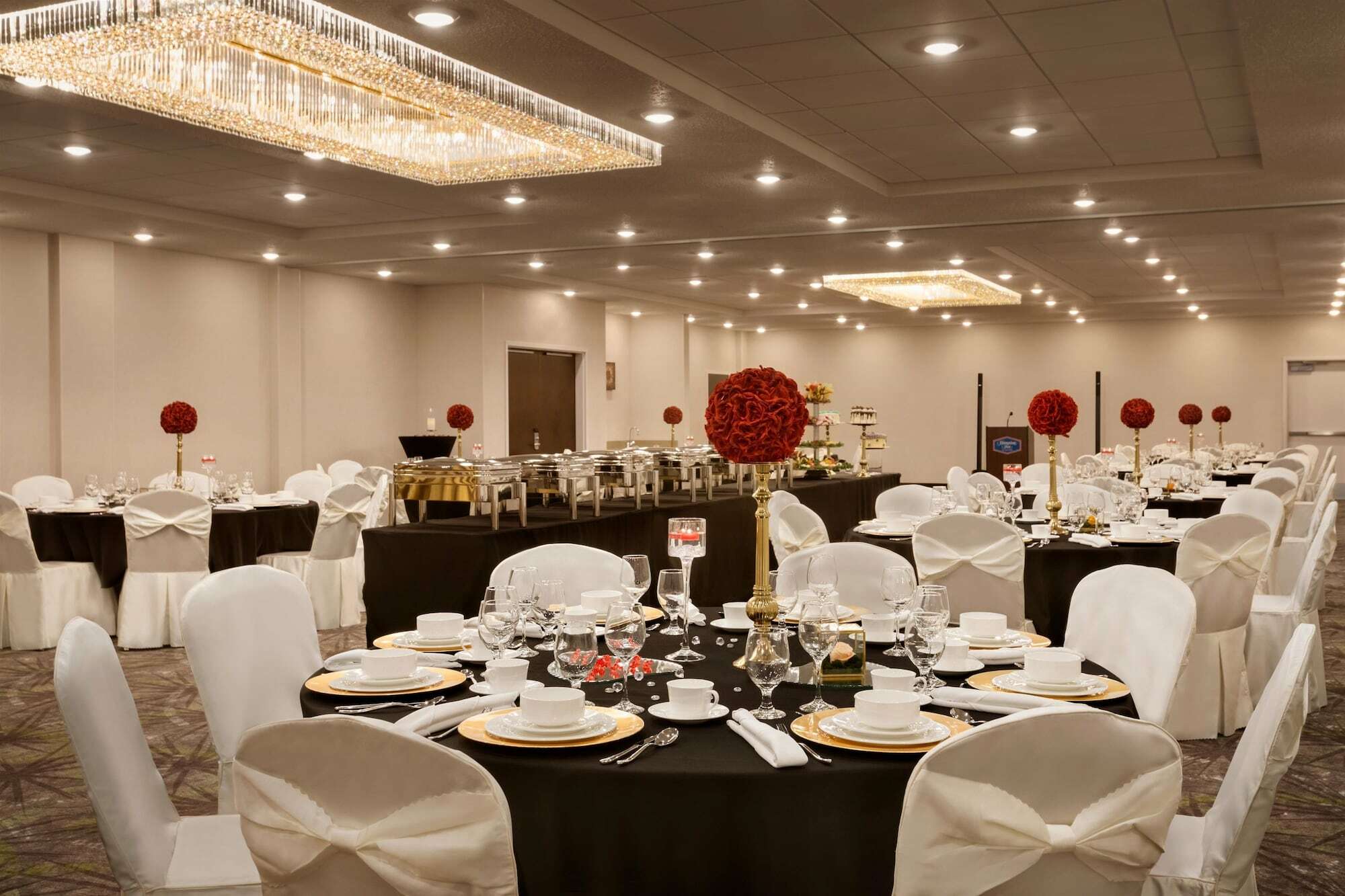 The Landing Hotel & Conference Centre St. Paul 외부 사진
